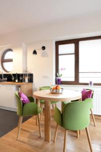 Kuchyňa alebo kuchynka v ubytovaní Apartamenty Kora