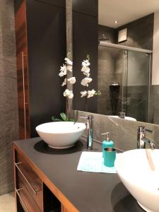 Vannituba majutusasutuses Ferienwohnung Lenzerheide - Lain