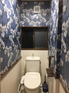 Guest House Hostel yukuru的一间浴室