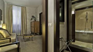 Gallery image of Intown Luxury House in Rome