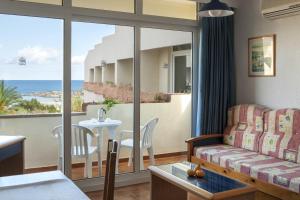 Χώρος καθιστικού στο Apartamentos Portu Saler