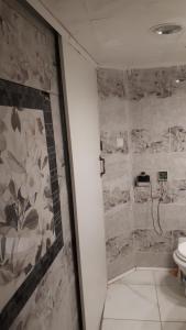 Ванна кімната в Neno