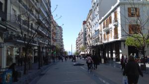 Επισκέπτες που μένουν στο Kingsize Bed 2x2,20 Comfort Super Wifi 70 Mbps Studio!