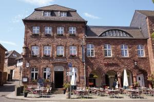 Afbeelding uit fotogalerij van Hotel Ratskeller in Nideggen +13 foto's