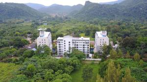 The Courtyard Khaoyai tesisinin kuş bakışı görünümü