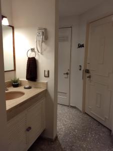 Foto de la galería de SUITE SELECT TORRES GEMELAS en Acapulco