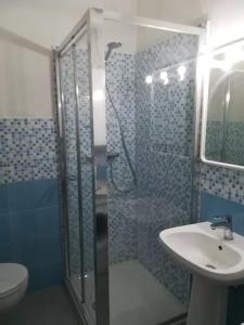 Ένα μπάνιο στο casa dalle 4 grandi terrazze +37 φωτογραφίες