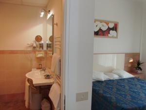 Koupelna v ubytování Hotel Sahara