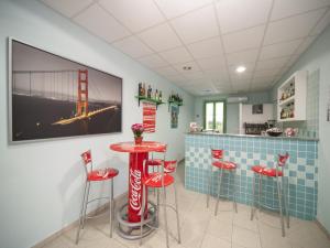 Kuchyňa alebo kuchynka v ubytovaní Hotel Colombo