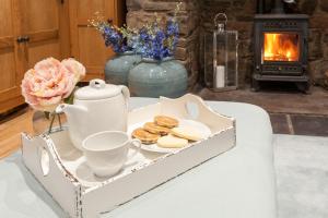 Afbeelding uit fotogalerij van Bryn-Y-Groes Cottage in Ystradgynlais