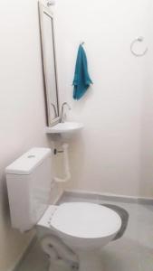 Un baño de POUSADINHA Enseada