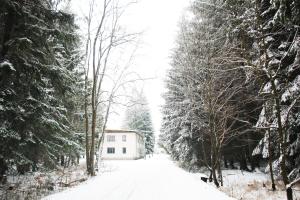 Obiekt Hotel Medlov Depandance zimą
