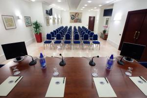 TV a/nebo společenská místnost v ubytování Hotel Delle Nazioni