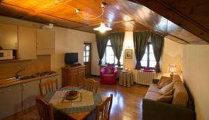 Μια τηλεόραση ή/και κέντρο ψυχαγωγίας στο Residence Blumental