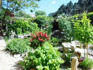 Un jardín fuera de Ô Doux s'Home