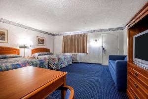 Gallery image of Econo Lodge Inn & Suites near China Lake Naval Station in Ridgecrest