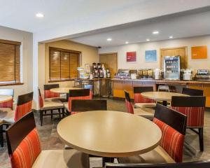 Restaurant o iba pang lugar na makakainan sa Quality Inn Lone Pine near Mount Whitney