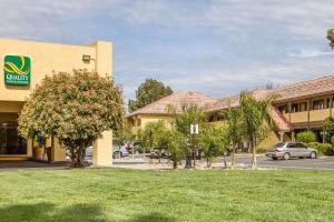 Zahrada ubytování Quality Inn & Suites Gilroy