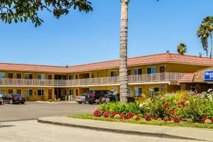 Imagen de la galería de Rodeway Inn - Rohnert Park, en Rohnert Park