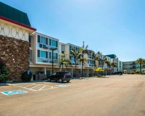 Gallery image of Rodeway Inn Oceanside Marina in Oceanside