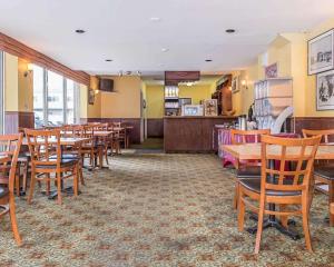 Restaurace v ubytování Econo Lodge Downtown
