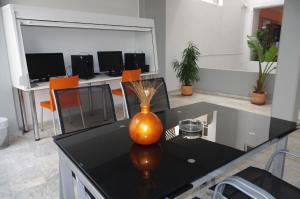 Cuisine ou kitchenette dans l'établissement Klery Studios