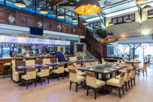 Restaurace v ubytování The Originals City, Hôtel Belova, Cayenne Sud