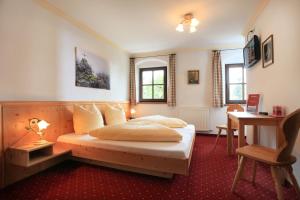Część wypoczynkowa w obiekcie Hotel Reitlwirt