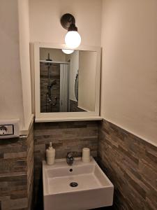 
Ein Badezimmer in der Unterkunft Domò Vaticano Guest House
