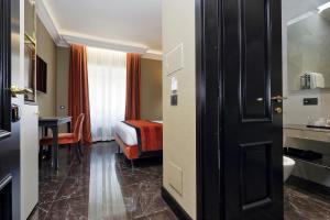 Gallery image of BQ House Colosseo Luxury Rooms in Rome
