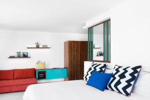 Area soggiorno di SALT of Palmar, an adult-only boutique Hotel