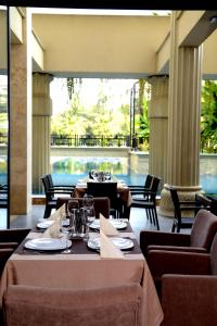 A seating area at Argisht Partez Hotel ALL INCLUSIVE and beach