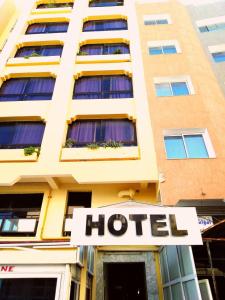 Budova, kde se hotel nachází