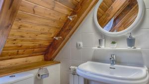 Kúpeľňa v ubytovaní Saplan Real Estate MONTLUDE + 26 fotografií
