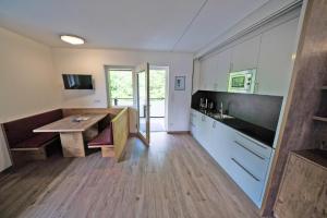 Köök või kööginurk majutusasutuses Residence Tannhof