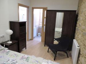 Postel nebo postele na pokoji v ubytování APARTAMENTO NUEVO EN CENTRO HISTORICO A CORUÑA