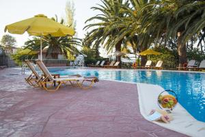 Бассейн в Sunrise Resort Hotel или поблизости