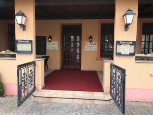Exteriér nebo vchod ubytování Hotel Goldenes Schiff