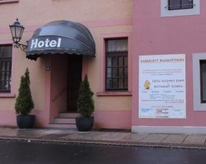 Certifikát, hodnocení, plakát nebo jiný dokument vystavený v ubytování Hotel Goldenes Schiff