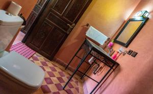 Vannituba majutusasutuses Riad Atlas Panorama