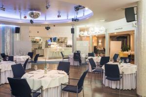 Posezení v ubytování Niebieski Art Hotel & Spa