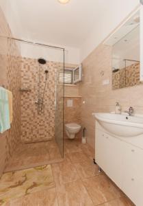 Kúpeľňa v ubytovaní Apartments Marija Pisak