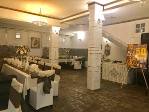 En restaurang eller annat matställe på Hotel Verona