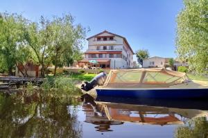 杜纳厄图德乔斯Pensiunea Pestisorul的相册照片 更多27张照片