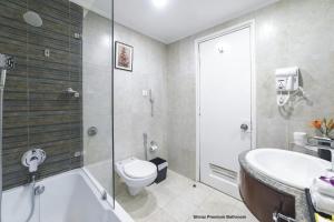 Galeriebild der Unterkunft Hotel Clarks Shiraz in Agra