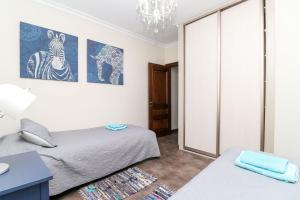 Łóżko lub łóżka w pokoju w obiekcie Villa Vita in Elviria