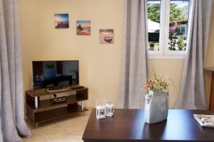 Gallery image of Helenas apartment in Razáta