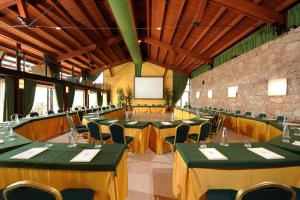 Gallery image of Poiano Garda Resort Hotel in Garda