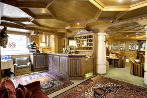 Ο χώρος του lounge ή του μπαρ στο Boutique-Hotel Bauer