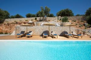 Zdjęcie z galerii obiektu Rachi Sea View Blue Villa w mieście Katouna